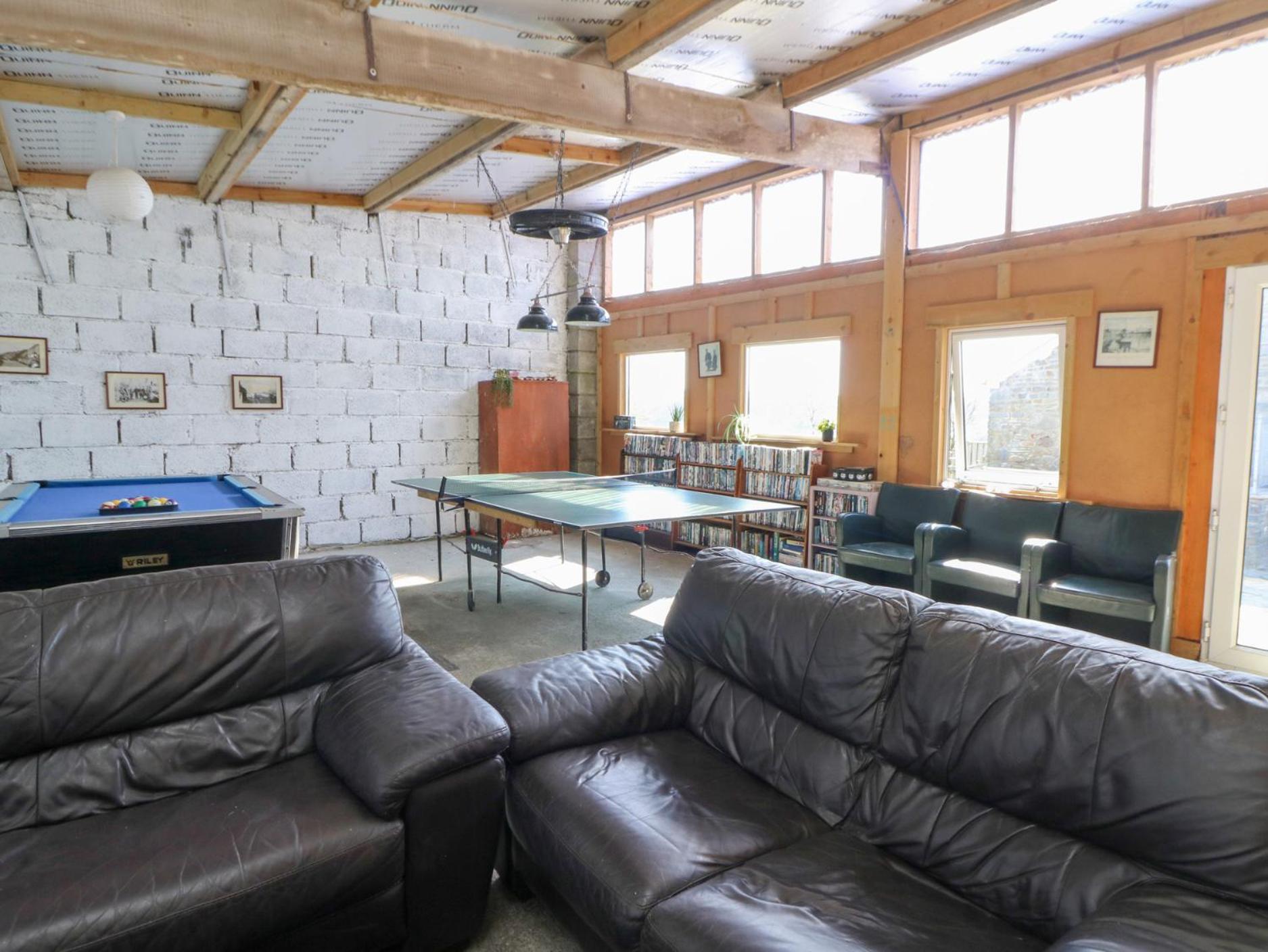 The Farmhouse Ciliau Aeron Exterior photo