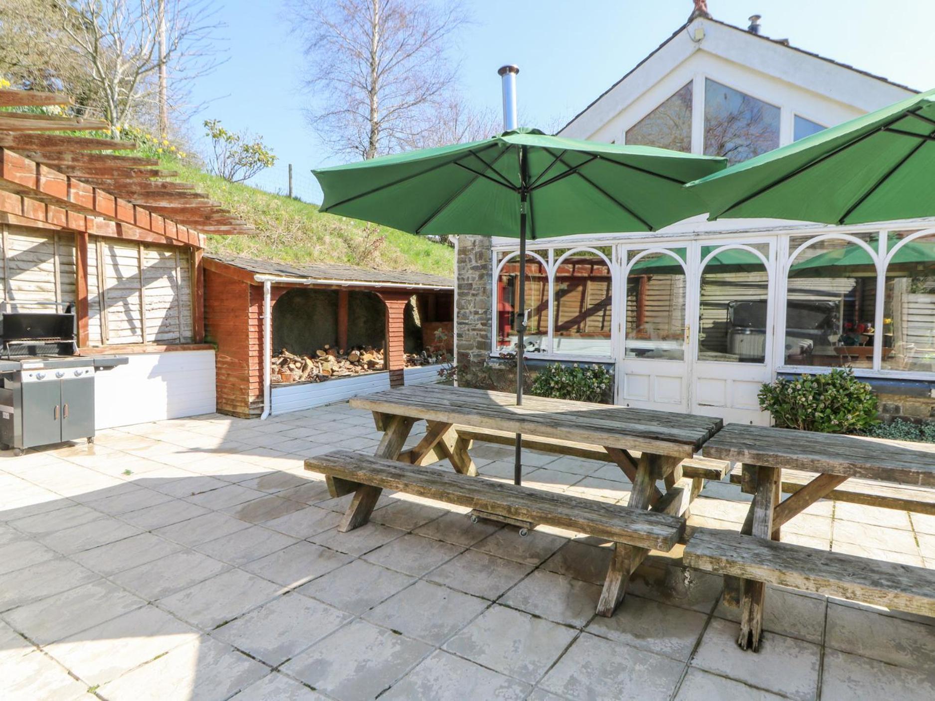 The Farmhouse Ciliau Aeron Exterior photo